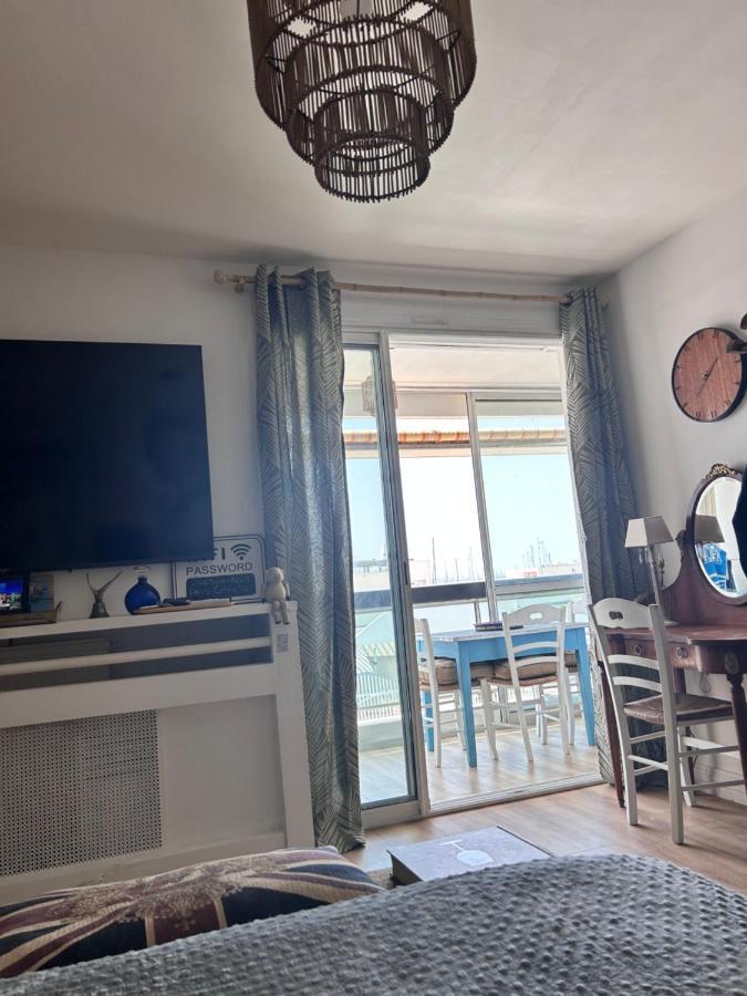 Apartment La